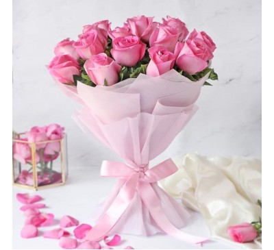 Bunch of 15 Pink Roses